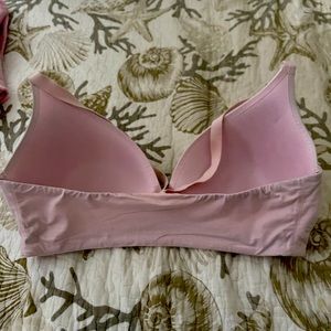 Victoria Secret plunge bra 38  DD